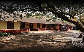 Hotel Savoy Village