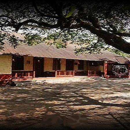 Savoy Village Mahabaleshwar Exterior photo